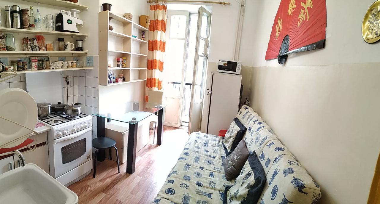 Room In Apartment Kirova 1 Minsk Esterno foto